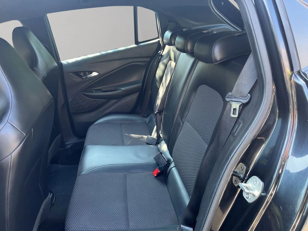 Chevrolet Onix Hb Rs 1.0t año 2021