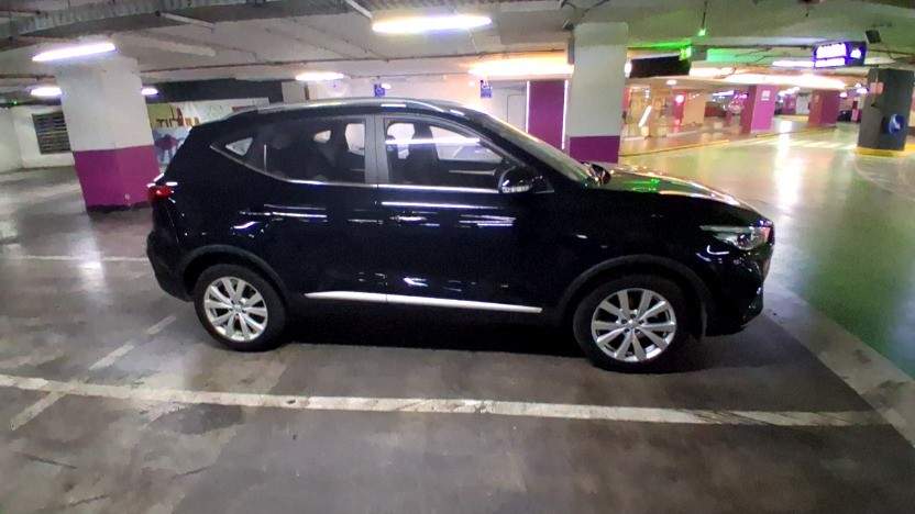MG Mg Zx 1.5 Com 4x2 Mt 5p año 2024
