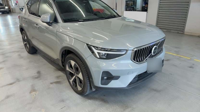 Volvo Xc40 2.0 B4 Ultimate Hibrido Fwd At 5p año 2024