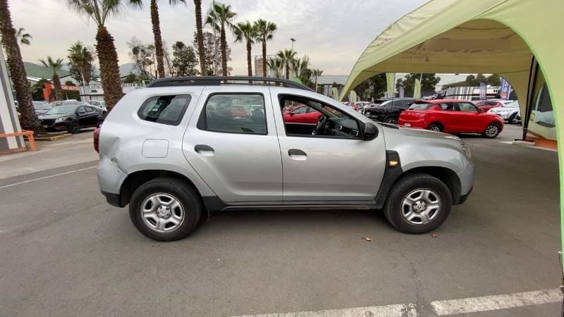 Renault Duster 1.6 Life 4x2 5mt 5p año 2021