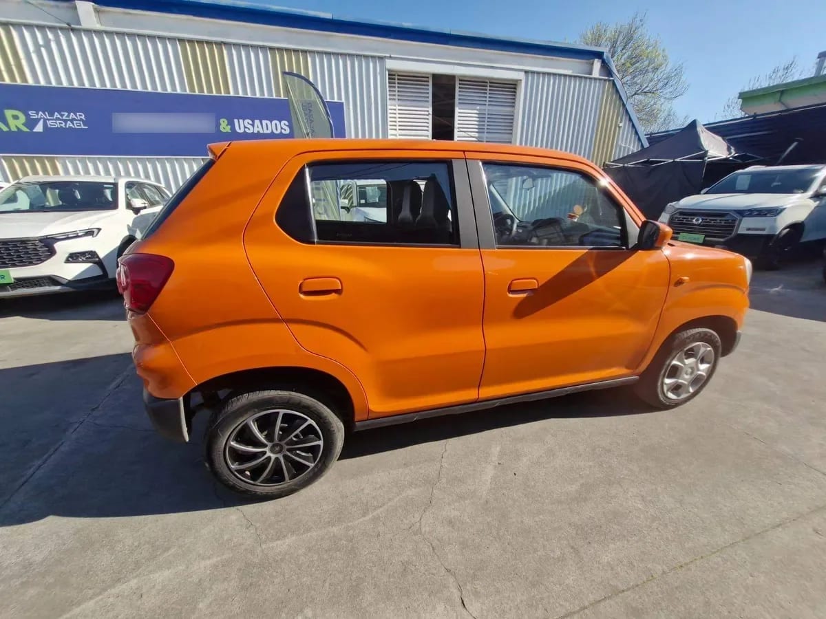 Suzuki Spresso 1.0 Glx 4x2 Mt 5p año 2022