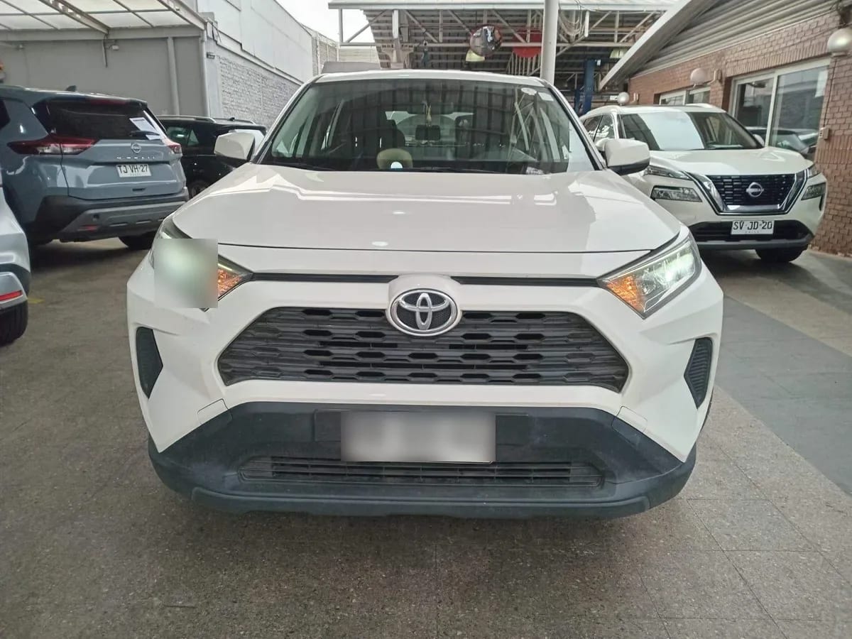 Toyota Rav 4 2.0 Le 4x2 Cvt At 5p año 2021