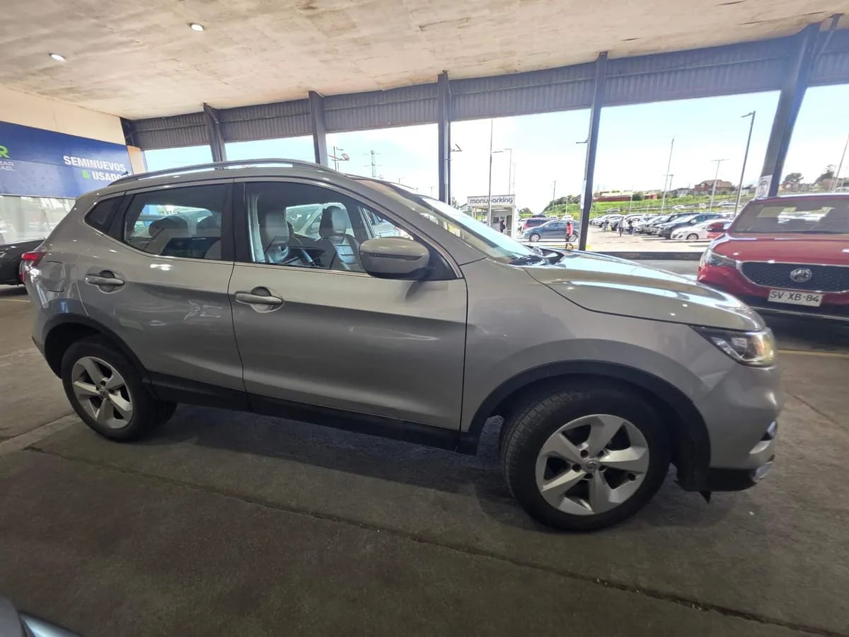 Nissan Qashqai 2.0 Sense 4x2 Mt 5p año 2018