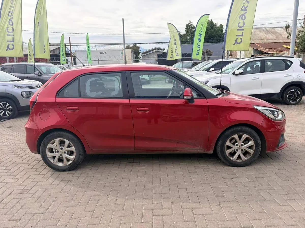 MG Mg 3 1.5 Std 4x2 Hb Mt 5p año 2022