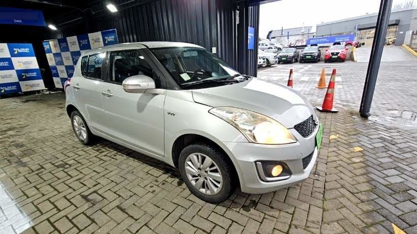 Suzuki Swift 1.2 Gl Sport 4x2 Hb Ac Mt 5p año 2018