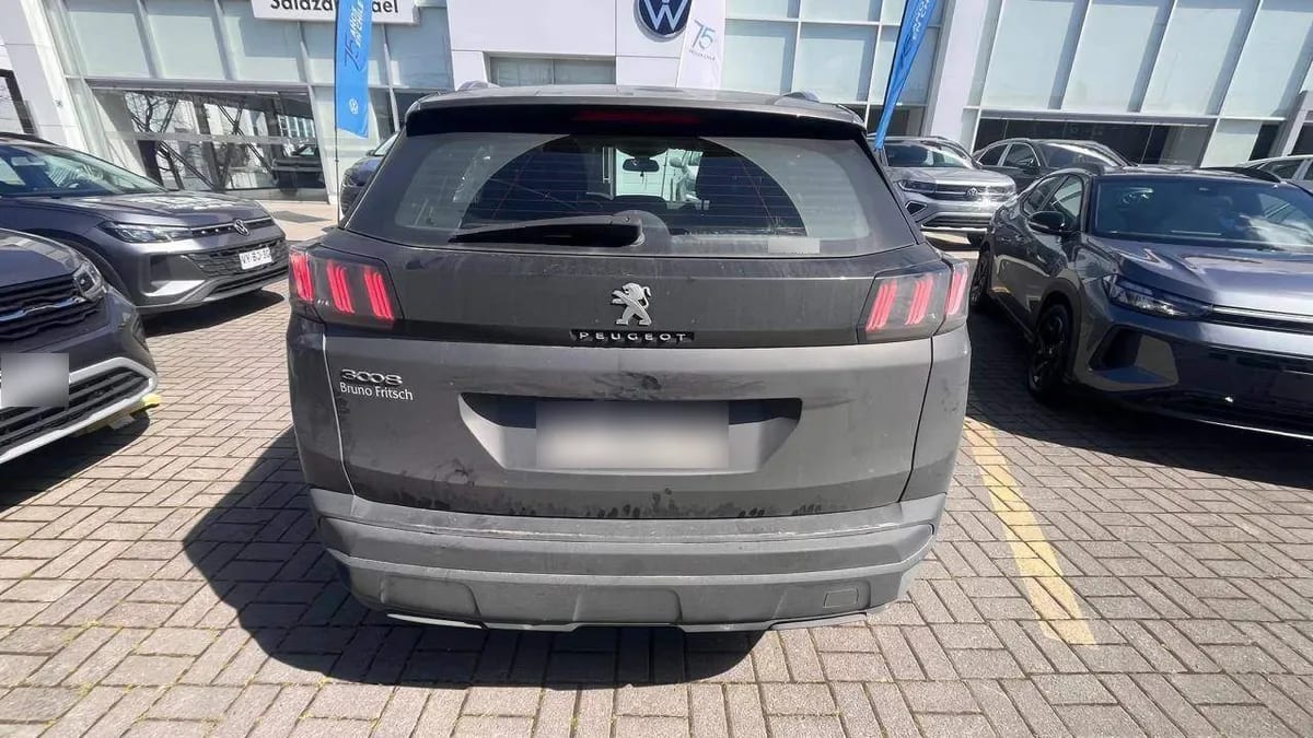 Peugeot 3008 1.5 Allure Pack Bluehdi 4x2 130 Eat8 5p año 2022
