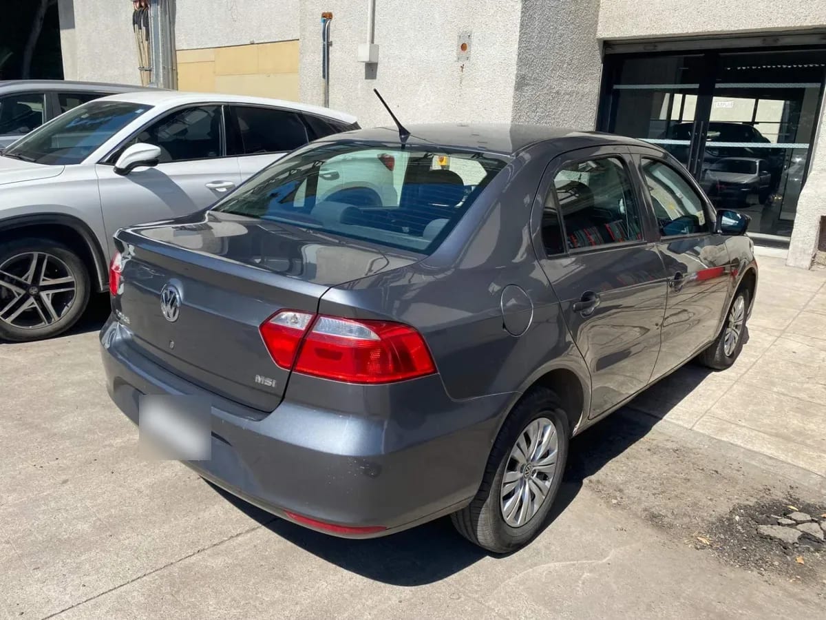 Volkswagen Voyage 1.6 4x2 Ac 2ab Mt 4p año 2017