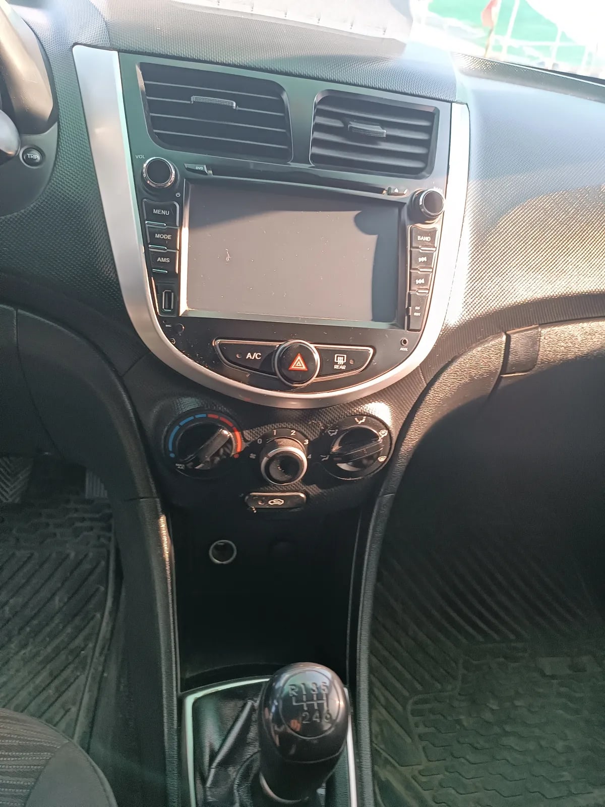 HYUNDAI ACCENT 1.4 Rb Sdn Gl 2ab Acl Mt año 2017