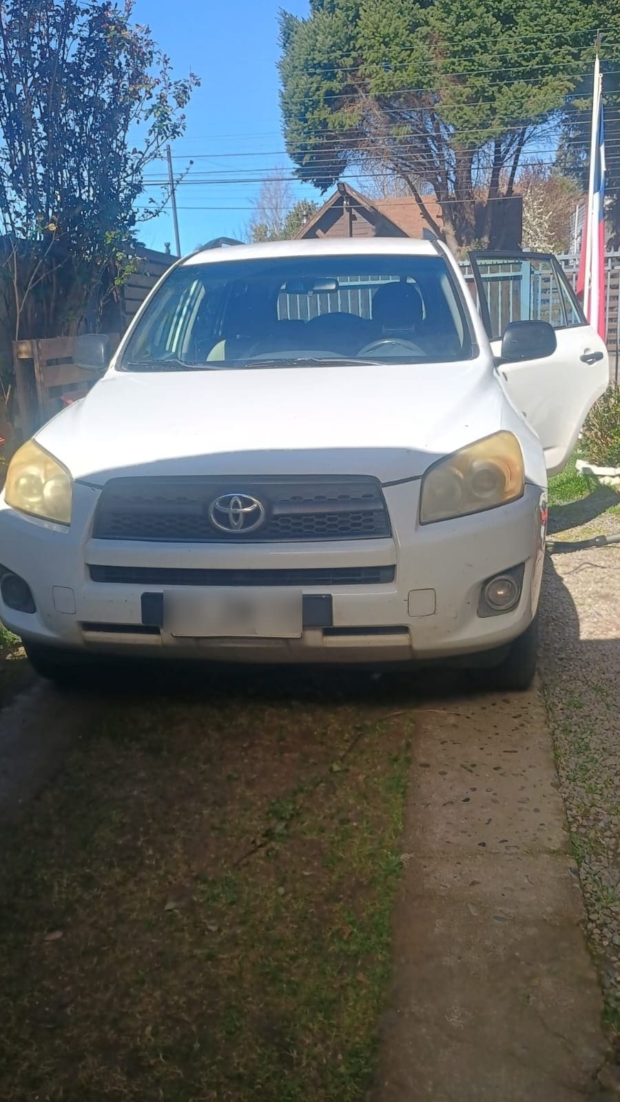 TOYOTA RAV4 2.0 Std 4x2 Mt 722ml3 año 2010
