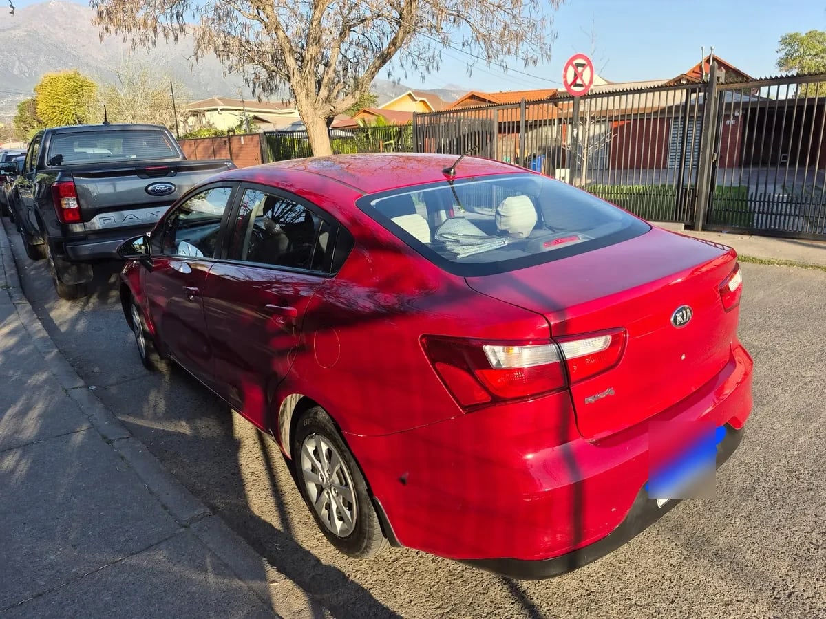 KIA MOTORS RIO 4 1.4 Ex Dab Abs Mt año 2016
