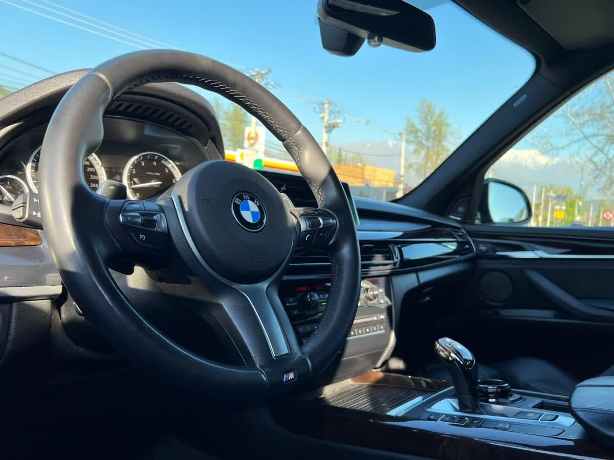 BMW X5 50i Xdrive 4.4 año 2014
