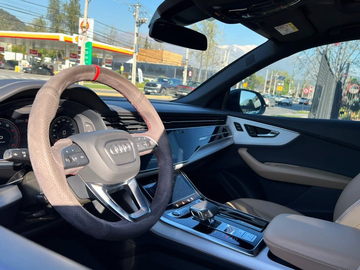 Audi Q8 55 Tfsi Quattro año 2025