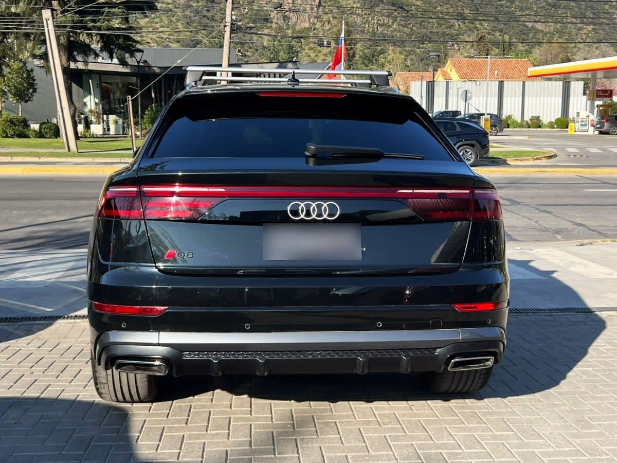 Audi Q8 55 Tfsi Quattro año 2025