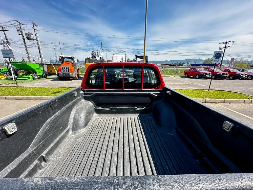 Mitsubishi L200 L200 4x2 Katana D/c 2.4 Td Mt Cr año 2023