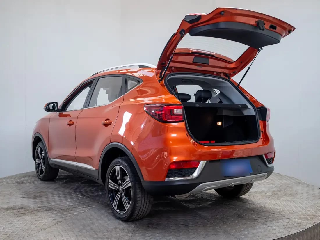 MG Zs Zs 1.5 Com Mt año 2023