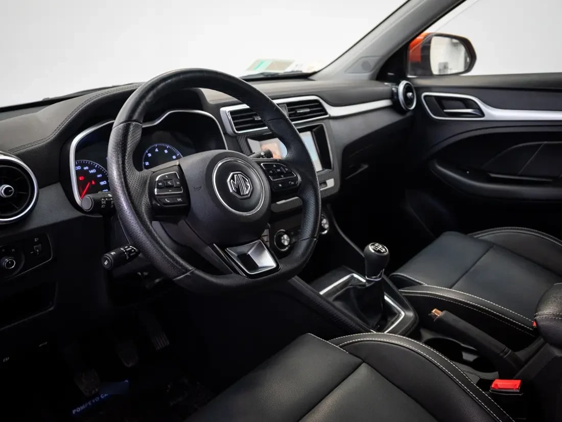MG Zs Zs 1.5 Com Mt año 2023