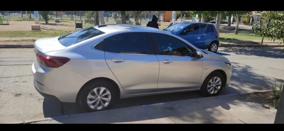 CHEVROLET ONIX 1.0 Premier At año 2021