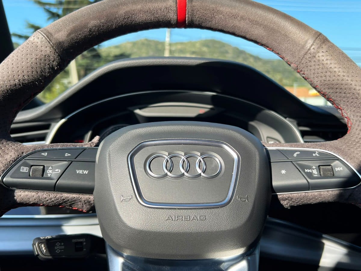 Audi Q8 55 Tfsi Quattro año 2025