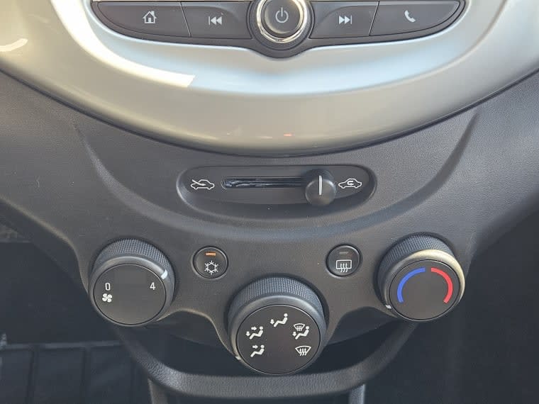 Chevrolet Spark 1.2 Gt Lt Mt De Ac Full año 2021