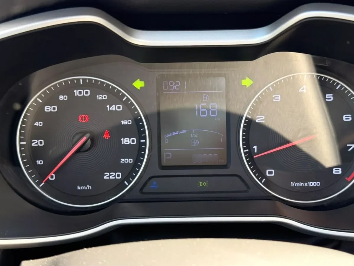MG ZS 1.5 Com At año 2023