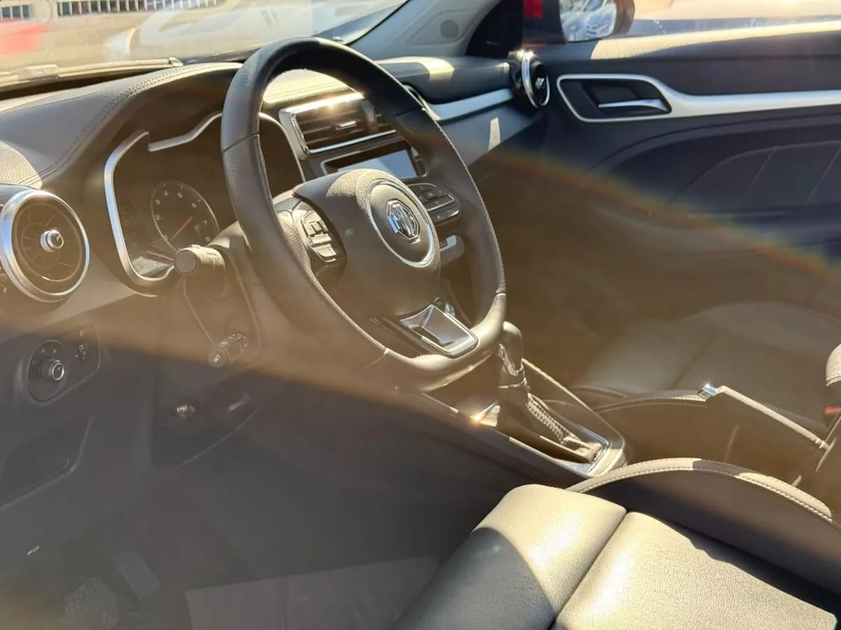 MG ZS 1.5 Com At año 2023