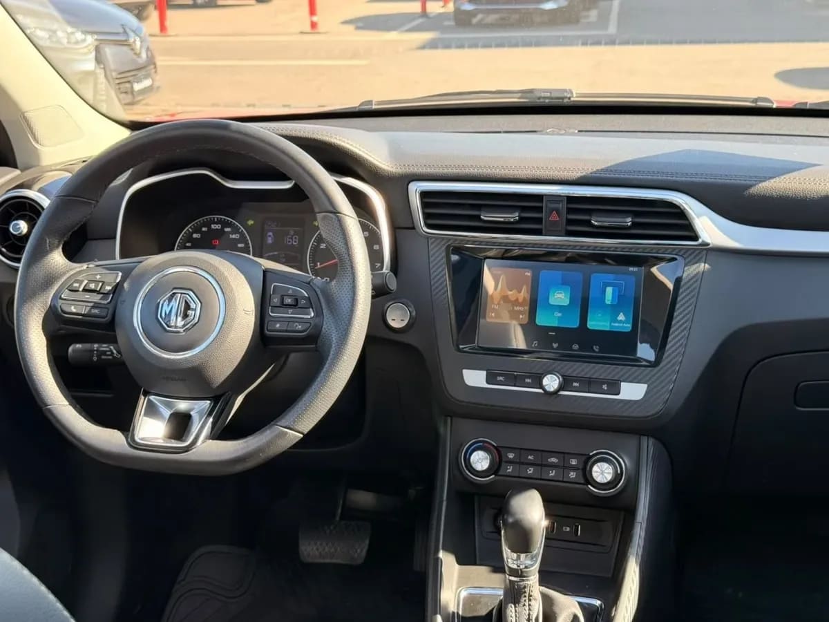 MG ZS 1.5 Com At año 2023