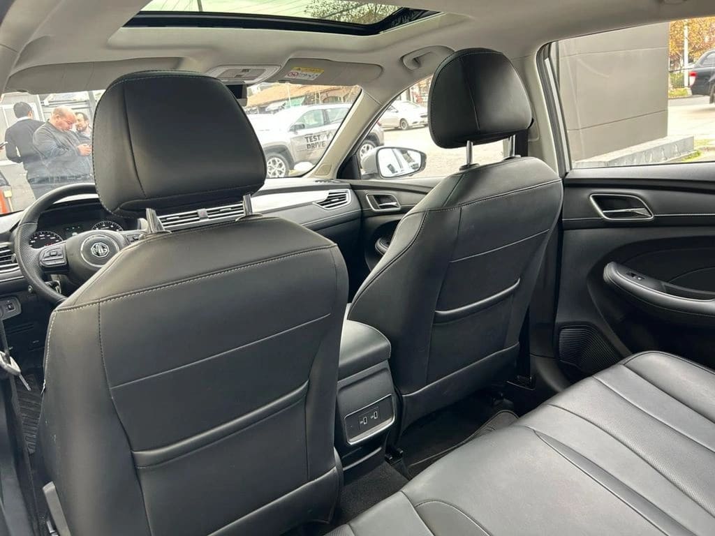 MG 5 1.5 Dlx Mt año 2025