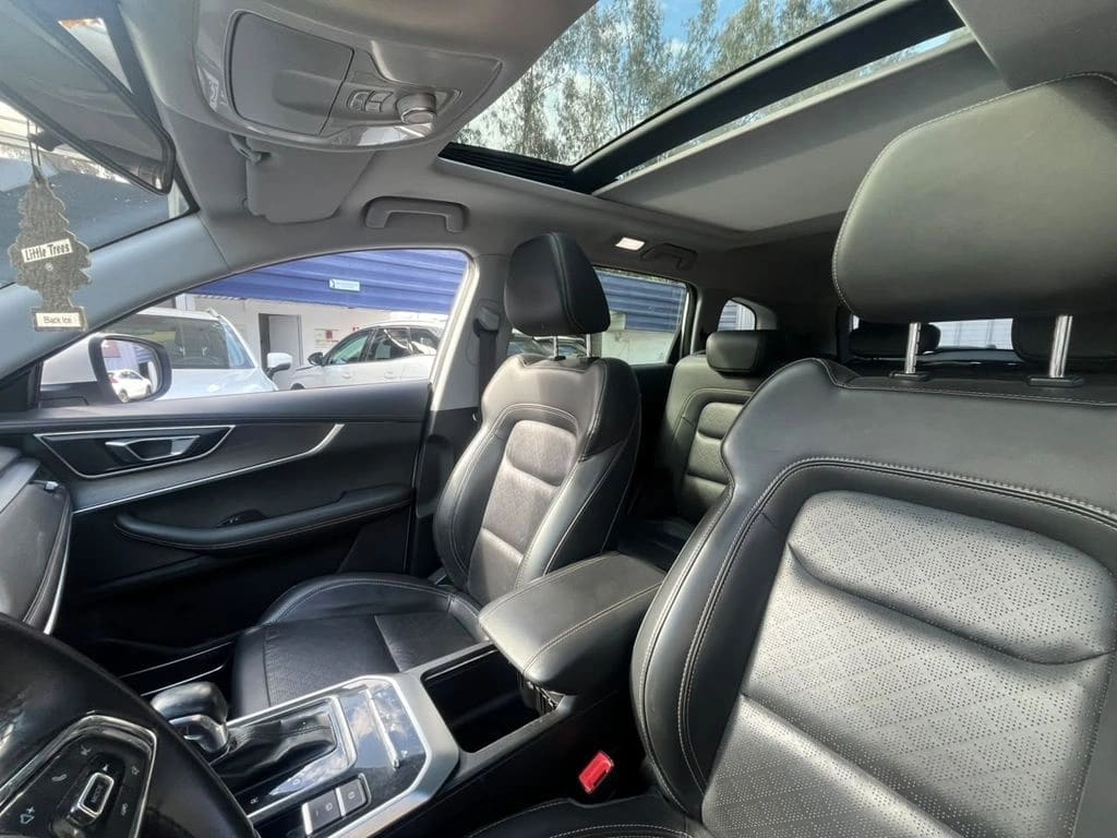 Chery Tiggo 8 1.5t Glx 4x2 Dct At 5p año 2022