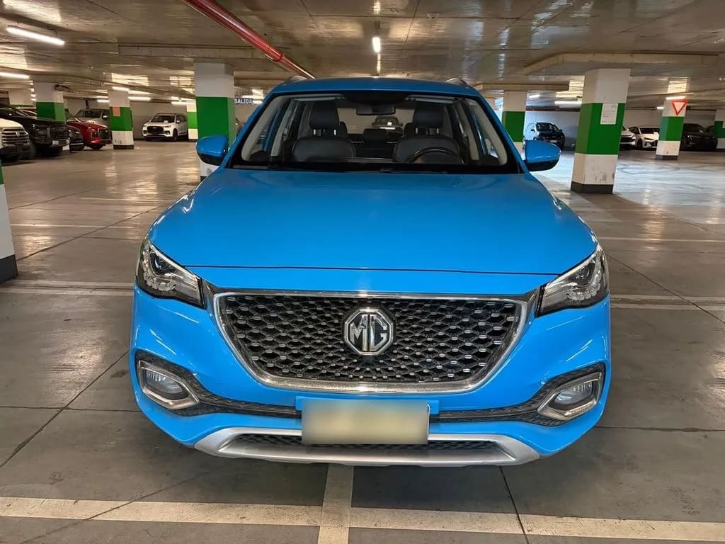 MG Hs 1.5t Comfort 2wd Mt 5p año 2023