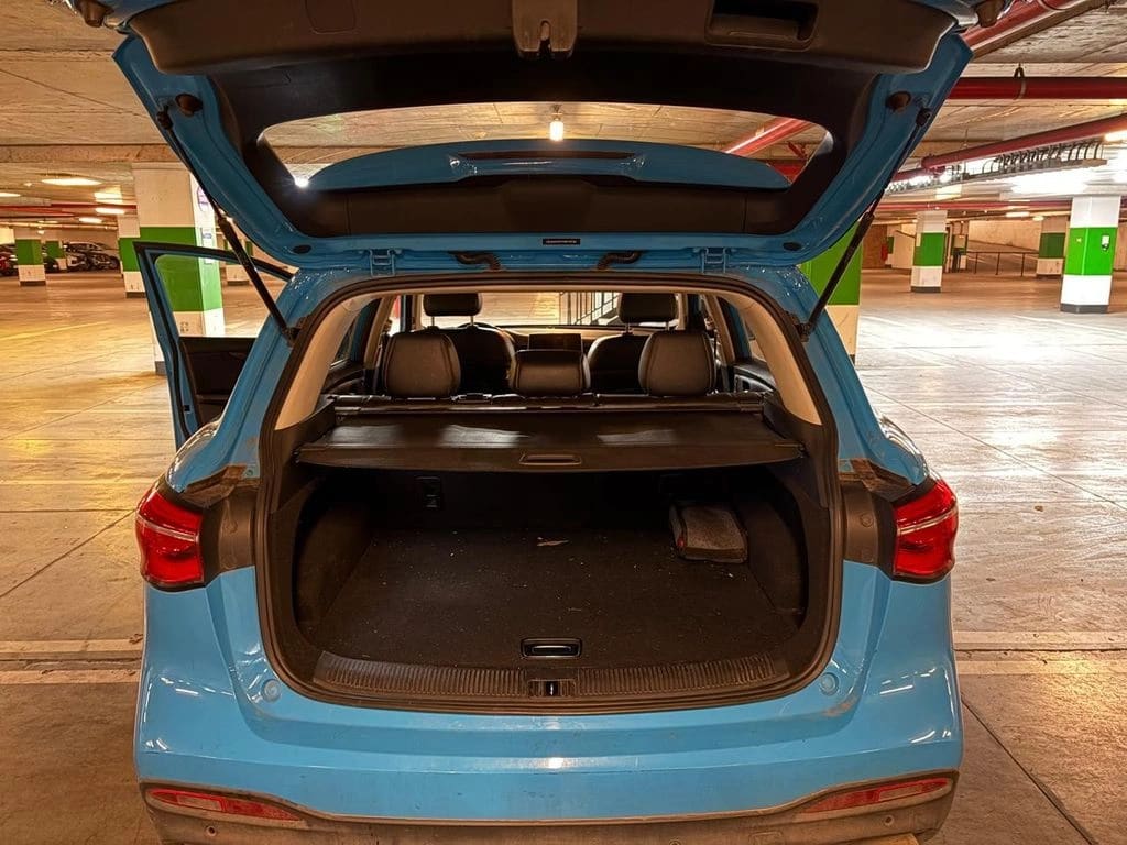 MG Hs 1.5t Comfort 2wd Mt 5p año 2023