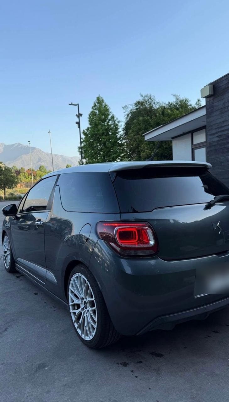 DS AUTOMOBILES DS3 1.6 Thp 165 Sport Chic 3p Mt año 2018