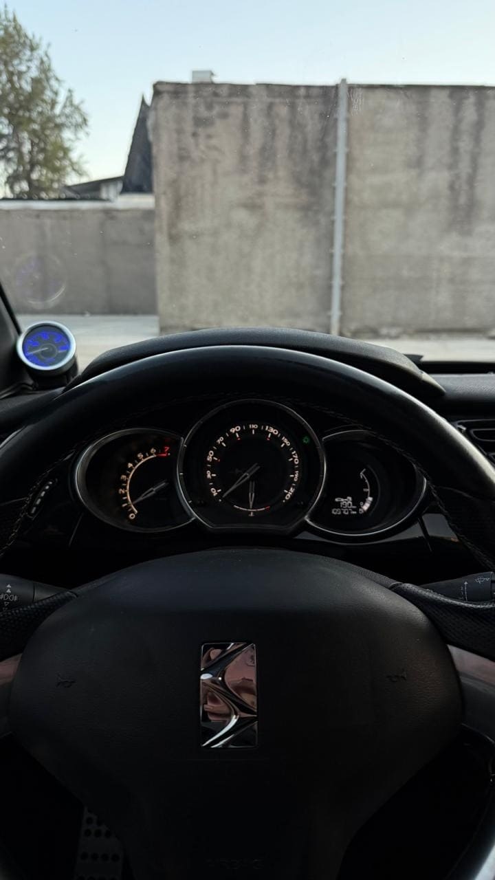 DS AUTOMOBILES DS3 1.6 Thp 165 Sport Chic 3p Mt año 2018