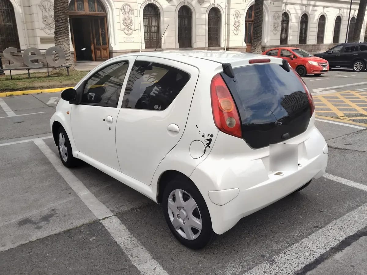 BYD F0 1.0 Glx-I Ev Touch Mt año 2015