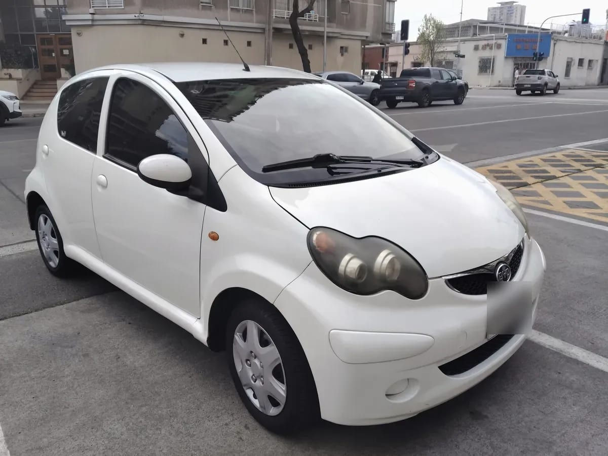 BYD F0 1.0 Glx-I Ev Touch Mt año 2015