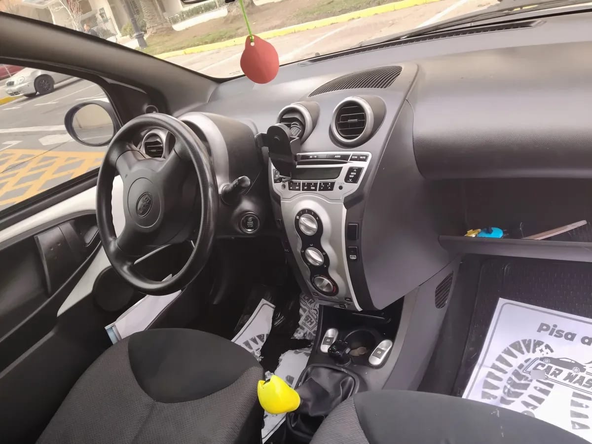 BYD F0 1.0 Glx-I Ev Touch Mt año 2015