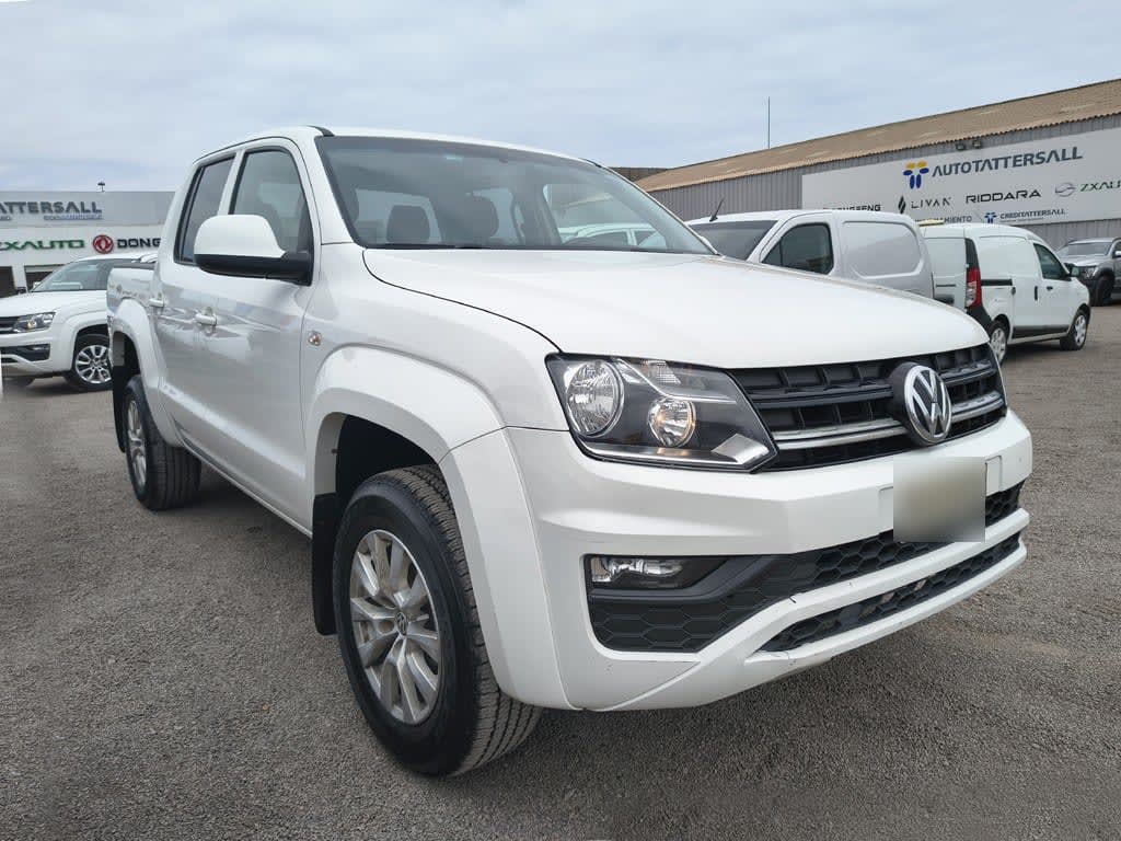 Volkswagen Amarok 2.0 Diesel 4x2 T/m Trendline año 2023