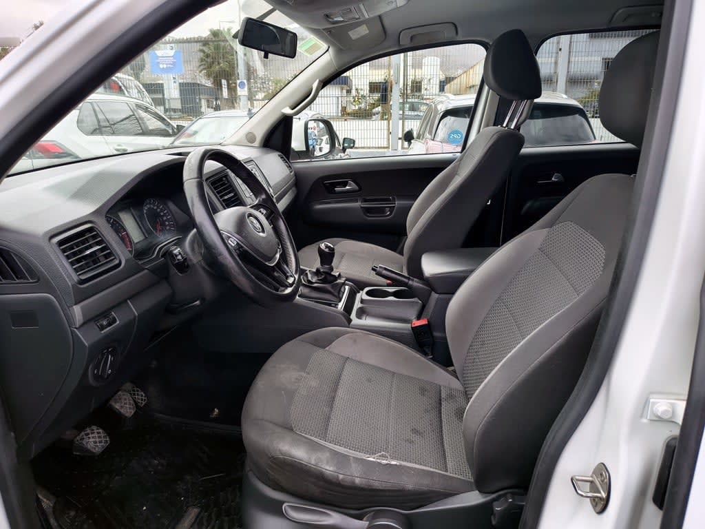 Volkswagen Amarok 2.0 Diesel 4x2 T/m Trendline año 2023