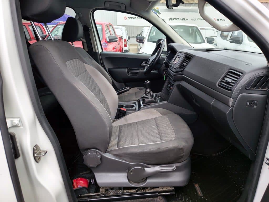 Volkswagen Amarok 2.0 Diesel 4x2 T/m Trendline año 2023