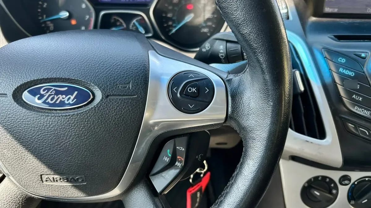 Ford New Focus 2.0 Se 4x2 At 4p año 2013