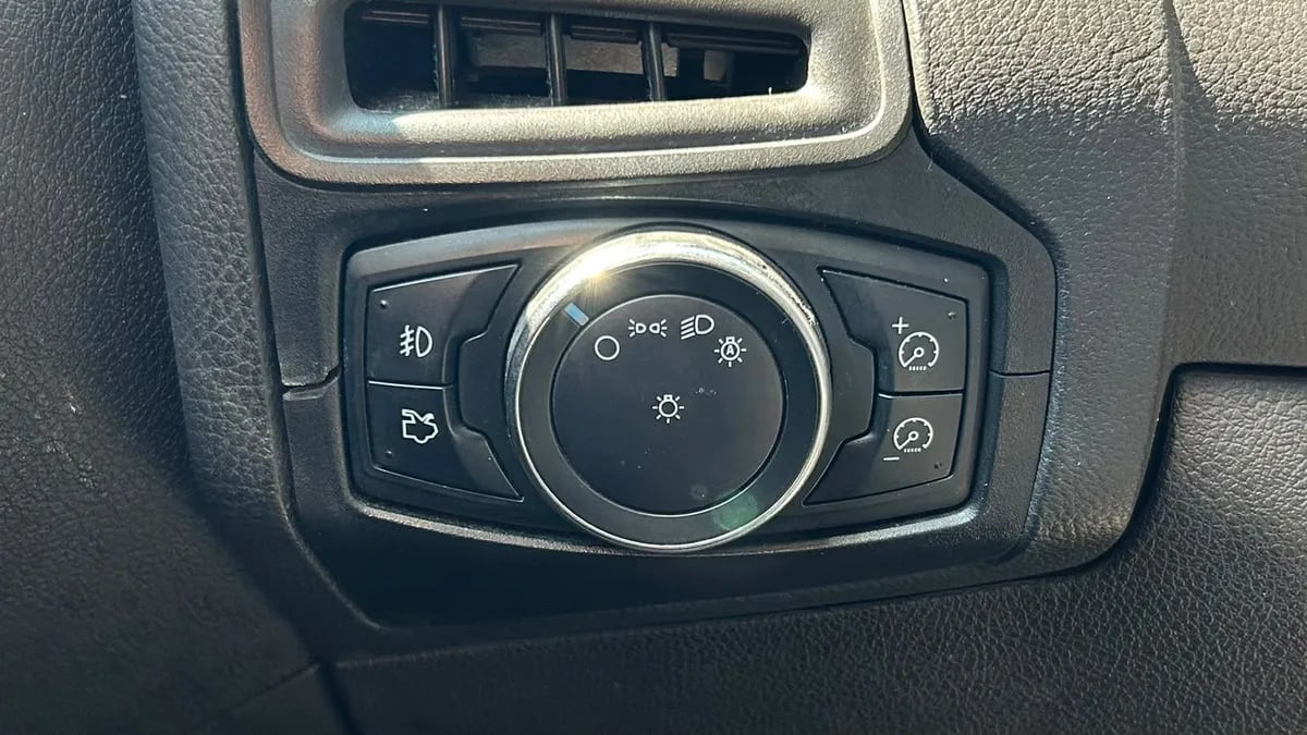 Ford New Focus 2.0 Se 4x2 At 4p año 2013