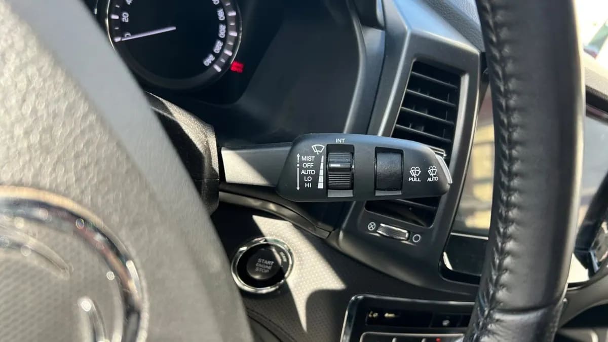 Ssangyong Grand Musso 2.2 Limited Td Diesel 4wd At6 4p año 2022