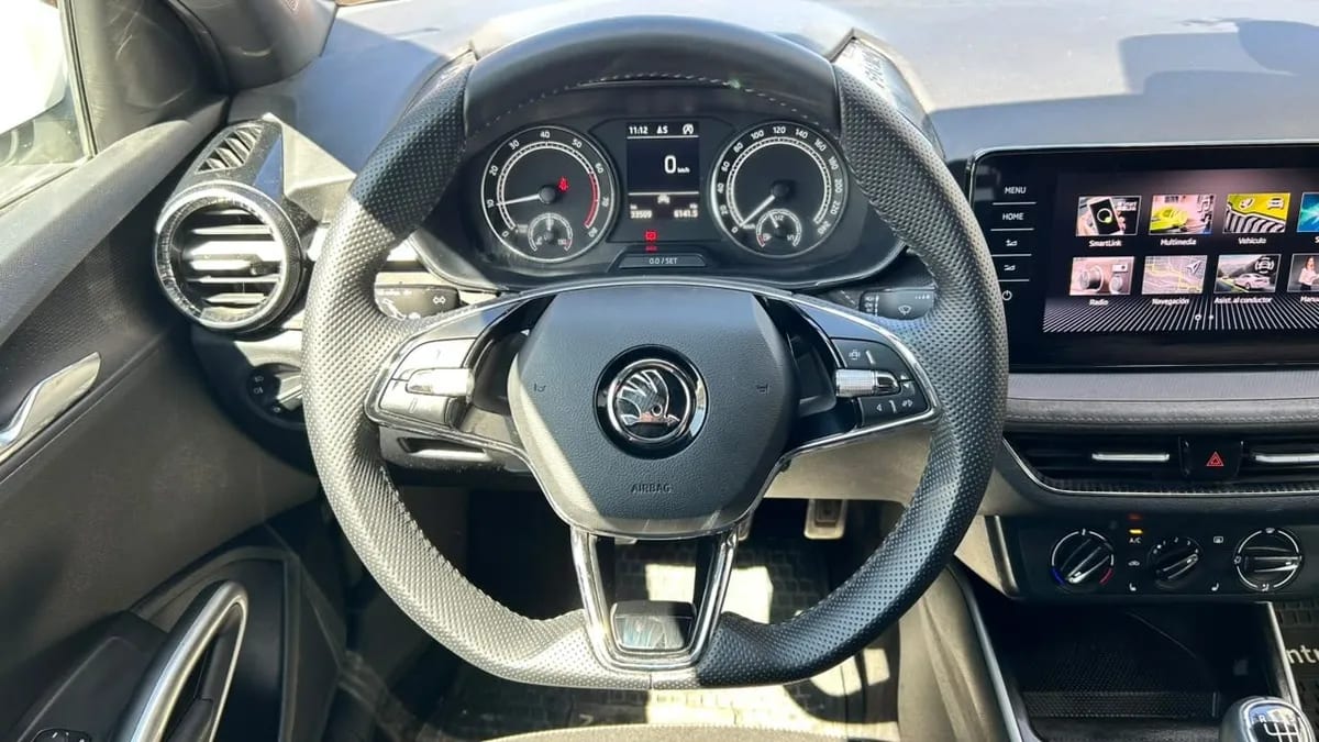 Skoda Fabia 1.0 Tsi Style 4x2 Hb Mt 5p año 2022