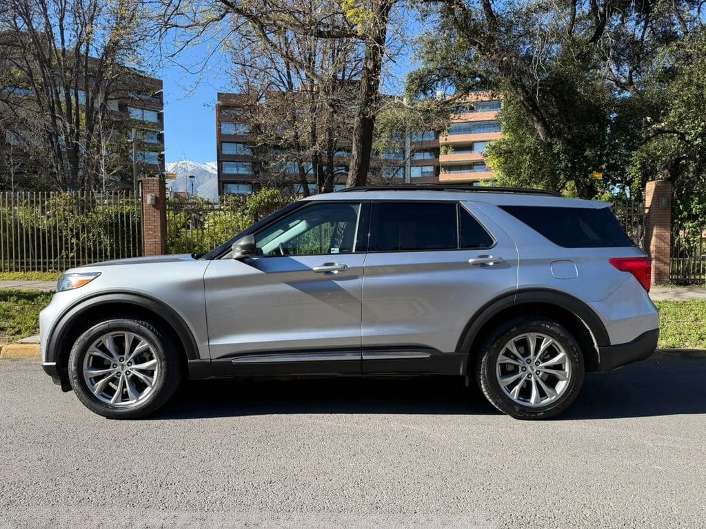 Ford Explorer Xlt 4wd Aut año 2024