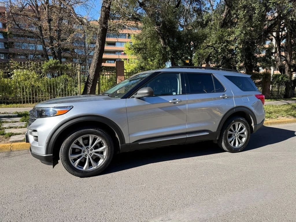 Ford Explorer Xlt 4wd Aut año 2024