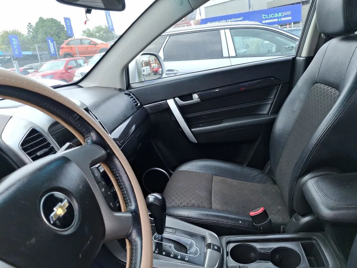 Chevrolet Captiva 2.4 Lt Fwd V Sa At6 5p año 2016