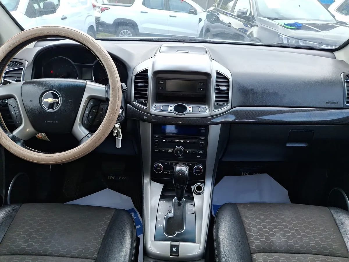 Chevrolet Captiva 2.4 Lt Fwd V Sa At6 5p año 2016