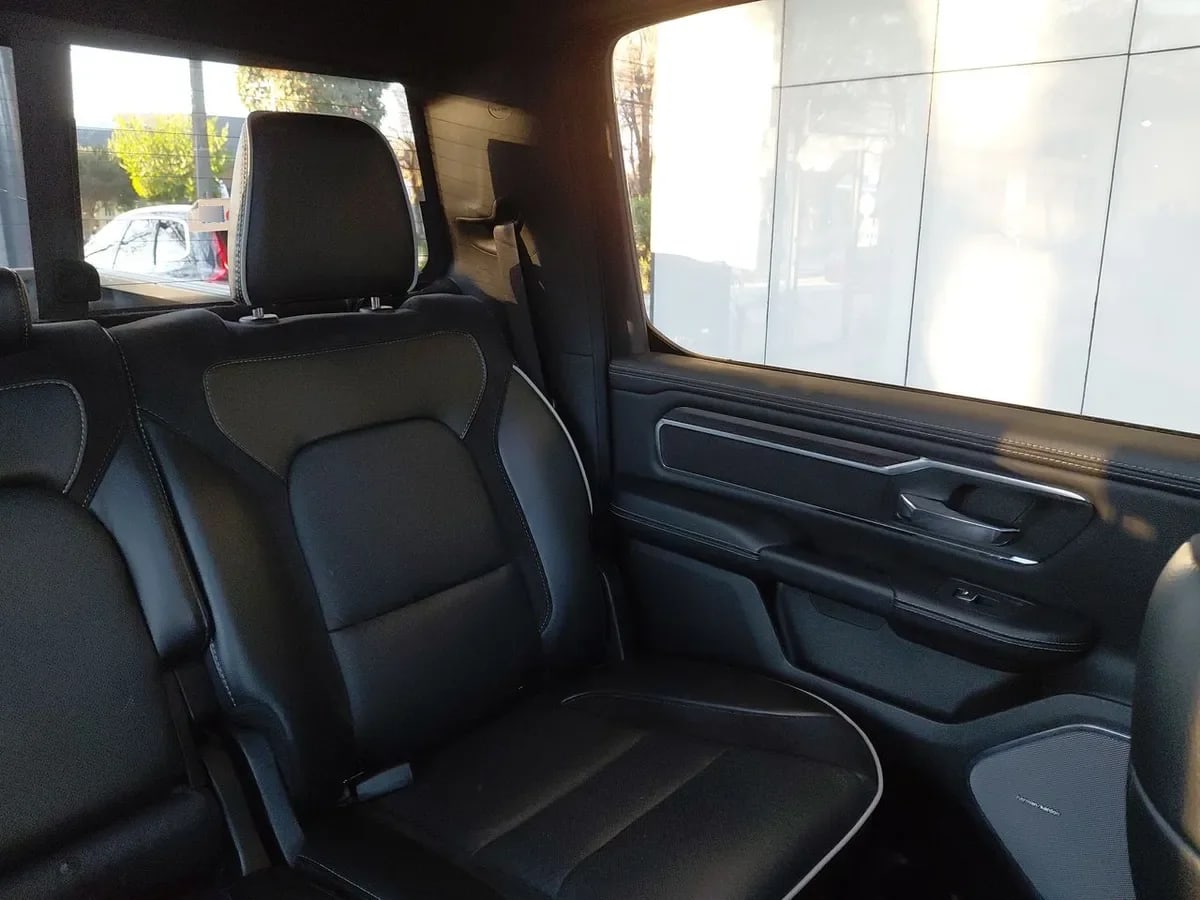 Ram 1500 3.0t Laramie 4x4 Crew Cab At 4p año 2025