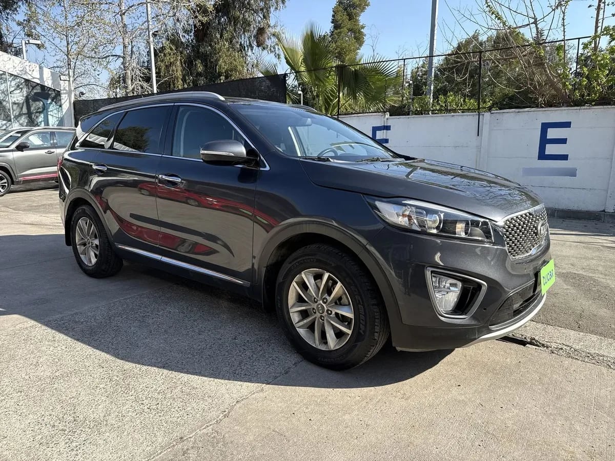 Kia Sorento 2.4 Ex 4x2 At 5p año 2017