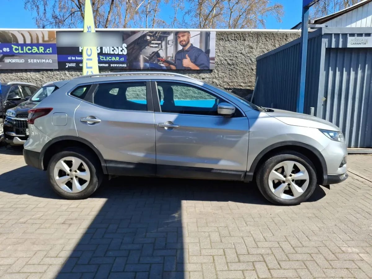 Nissan Qashqai 2.0 Sense Multimedia 4x2 Mt 5p año 2021