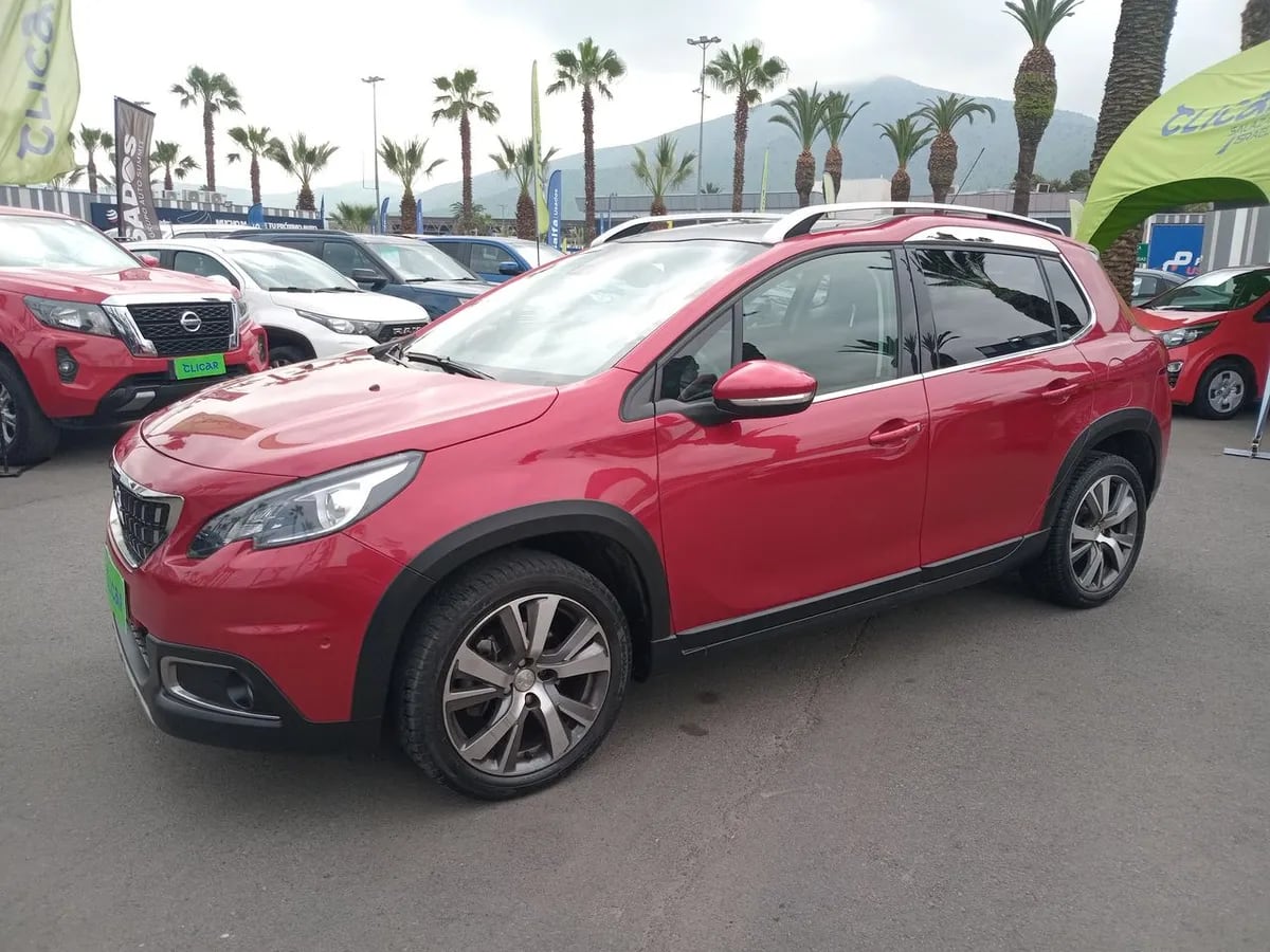Peugeot 2008 1.2 Allure Pack Puretech 4x2 110hp Eat6 5p año 2018